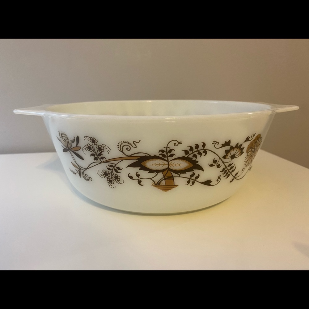 Pyrex England JAJ Brown Floral Vine Casserole